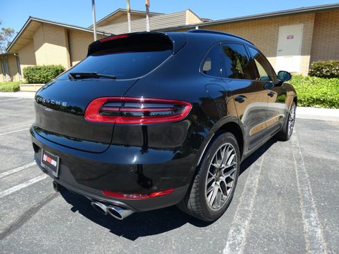 Used 2018 Porsche Macan Sport Edition image 8