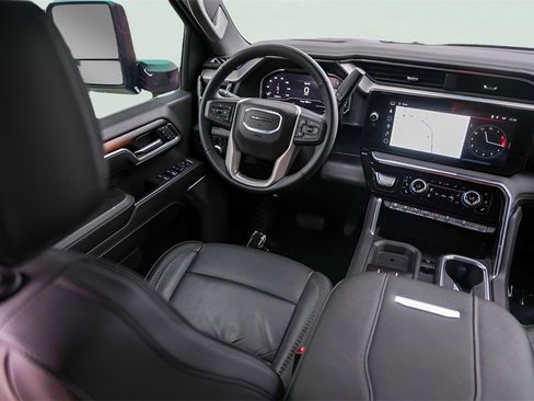 Certified 2025 GMC Sierra 2500 Denali w/ Denali Reserve Package image 29