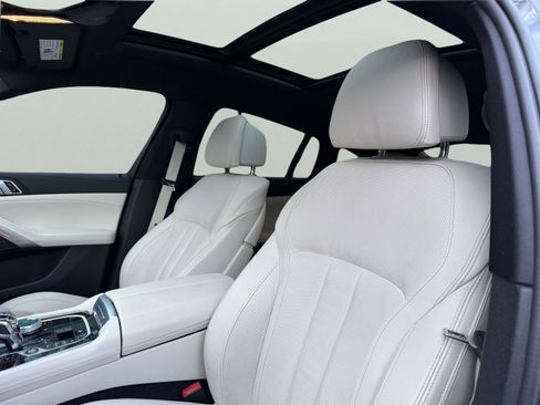 Used 2022 BMW X6 xDrive40i image 26