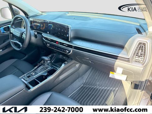 New 2026 Kia Sorento S image 13