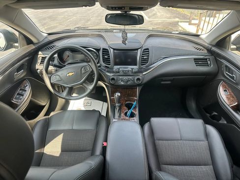Used 2014 Chevrolet Impala LT FWD image 15