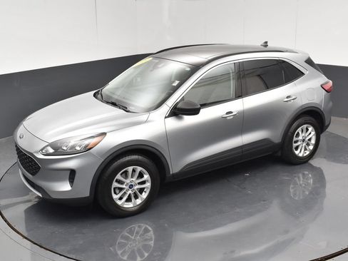 Used 2022 Ford Escape SE w/ Convenience Package AWD/4WD image 31