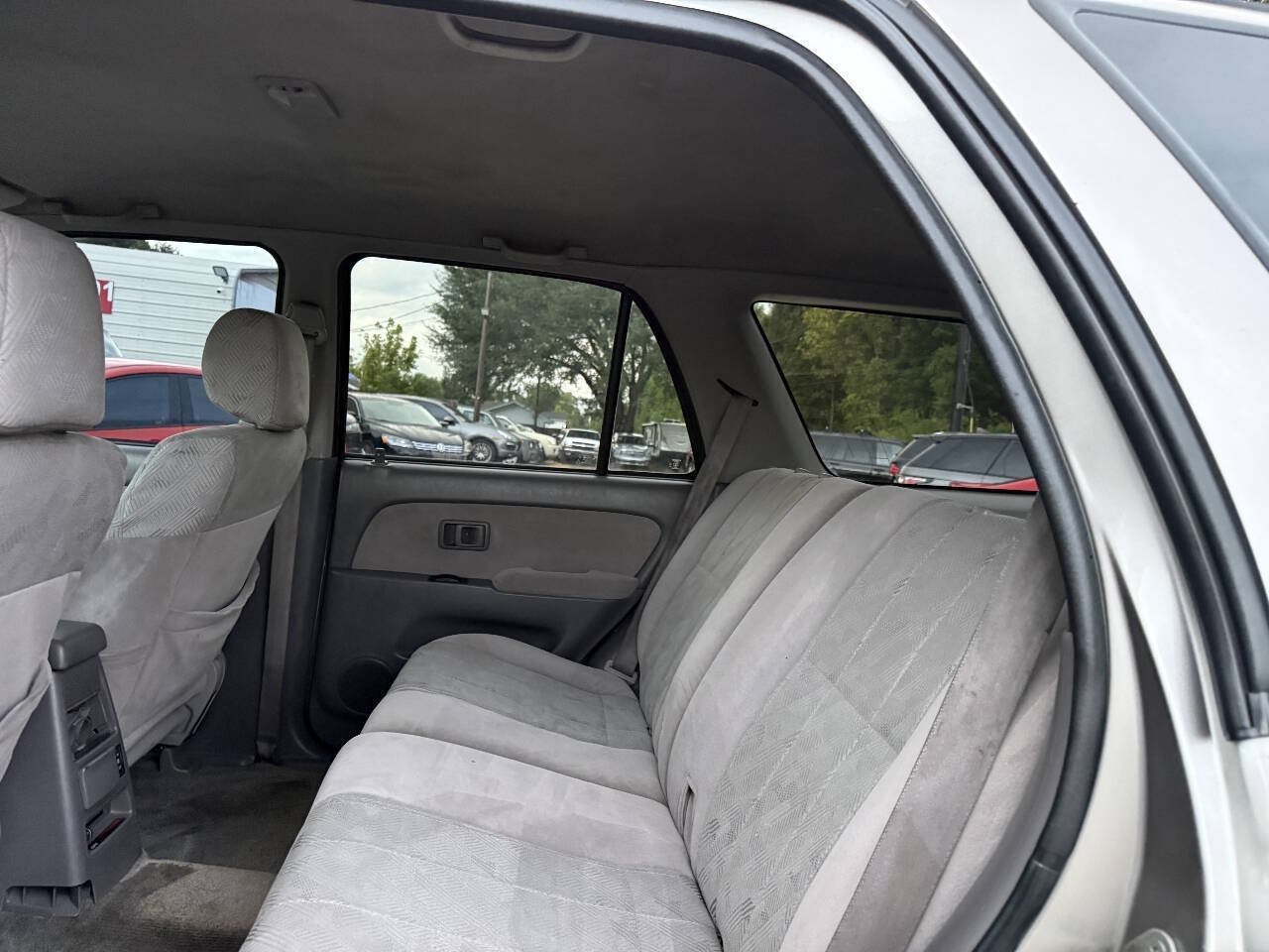 Used 2001 Toyota 4Runner SR5 AWD/4WD image 19