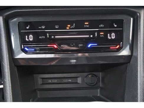 Used 2022 Volkswagen Tiguan SE R-Line FWD image 26