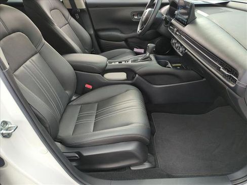 Certified 2025 Honda HR-V EX-L image 20