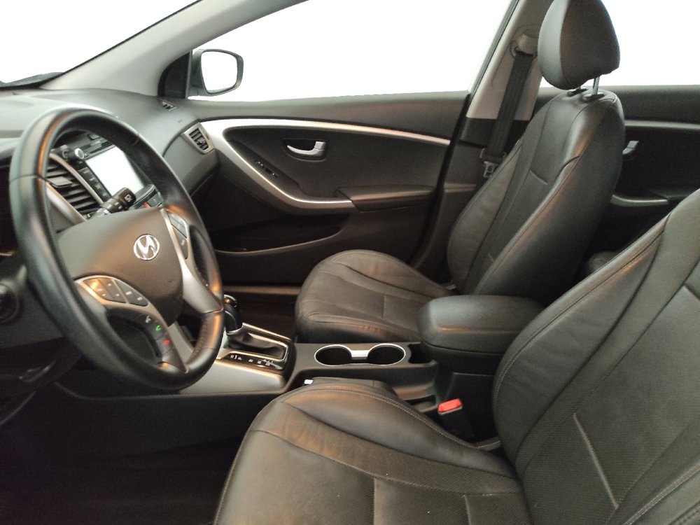 Used 2016 Hyundai Elantra GT w/ Option Group 03 FWD image 17