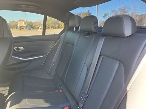 Used 2021 BMW M3 Competition RWD image 9