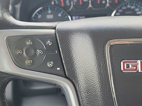 Used 2018 GMC Yukon XL SLT w/ Premium Edition AWD/4WD image 29