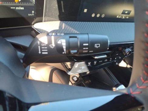 New 2026 Nissan Kicks SR w/ SR Premium Package image 23