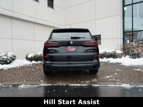 Used 2022 BMW X5 xDrive40i w/ M Sport Package image 22