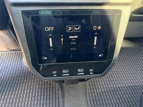 New 2026 GMC Yukon XL Denali Ultimate image 12