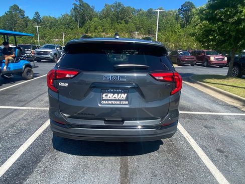 Used 2019 GMC Terrain SLT w/ Preferred Package FWD image 6