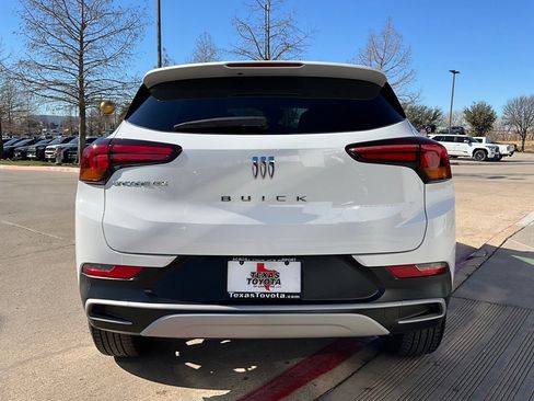 Used 2025 Buick Encore GX Preferred image 7