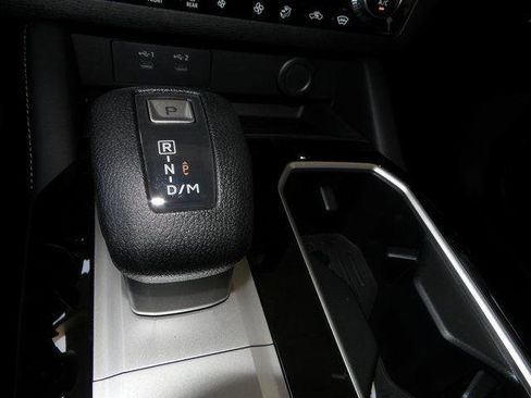 New 2025 Mitsubishi Outlander ES image 19