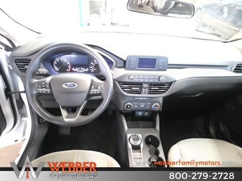 Used 2020 Ford Escape S image 12