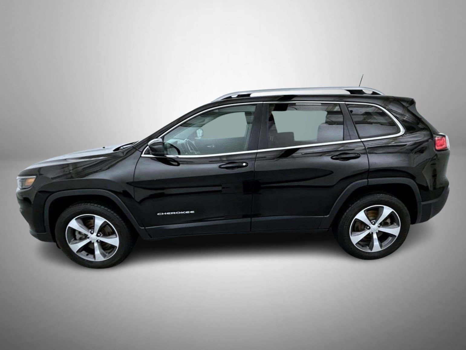 Used 2019 Jeep Cherokee Limited AWD/4WD image 8