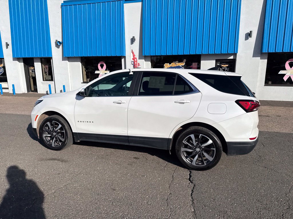 Used 2022 Chevrolet Equinox LT AWD/4WD image 17