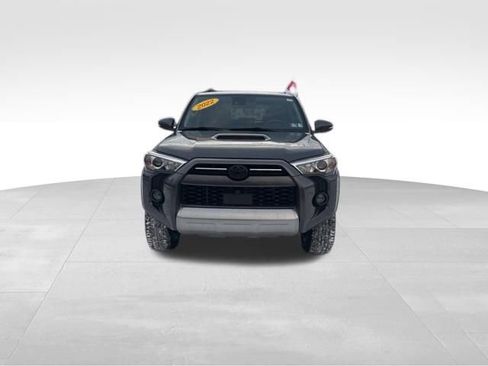 Certified 2022 Toyota 4Runner TRD Off-Road Premium image 8