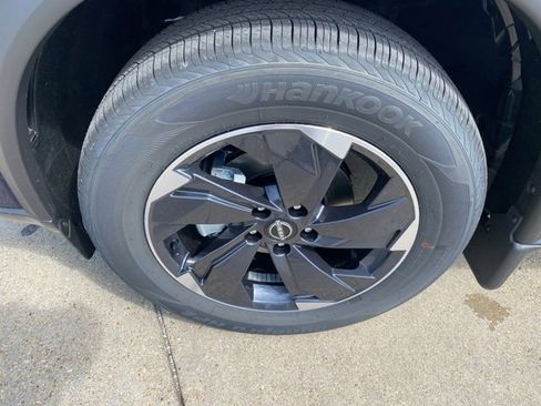 New 2026 Nissan Rogue SV w/ SV Premium Package image 10