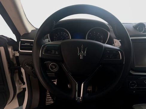 Used 2015 Maserati Ghibli S Q4 AWD/4WD image 18
