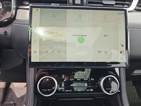 New 2026 Jaguar F-PACE R-Dynamic S image 18