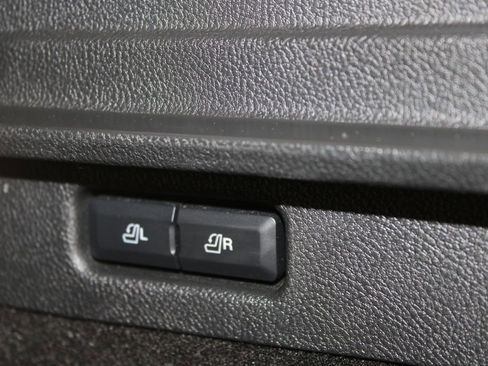 Used 2024 Lincoln Corsair AWD w/ Equipment Group 101A image 28