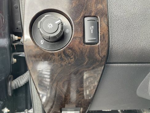 Used 2015 Ford F250 Platinum w/ FX4 Off-Road Package image 31