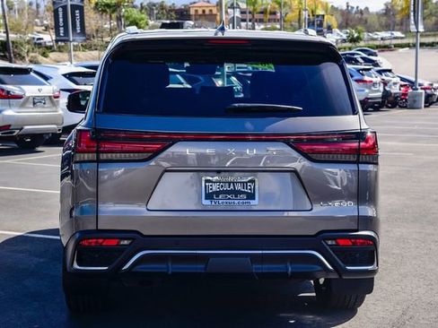 Used 2023 Lexus LX 600 F Sport w/ Accessory Package (Z1) image 5