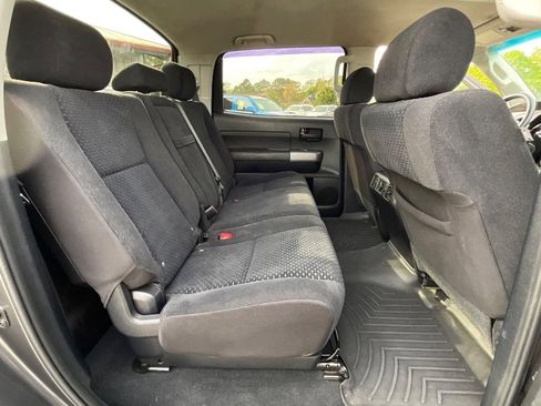 Used 2012 Toyota Tundra 4x4 CrewMax image 37
