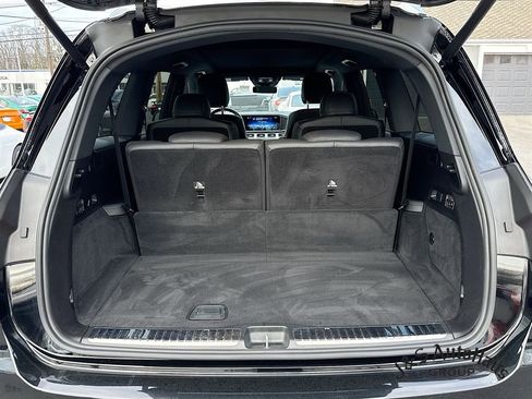 Used 2024 Mercedes-Benz GLS 450 4MATIC image 32