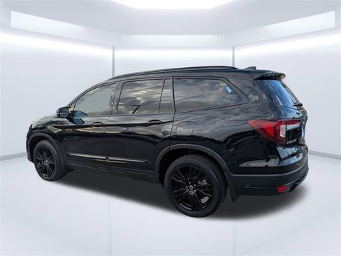 Certified 2020 Honda Pilot Black Edition image 6