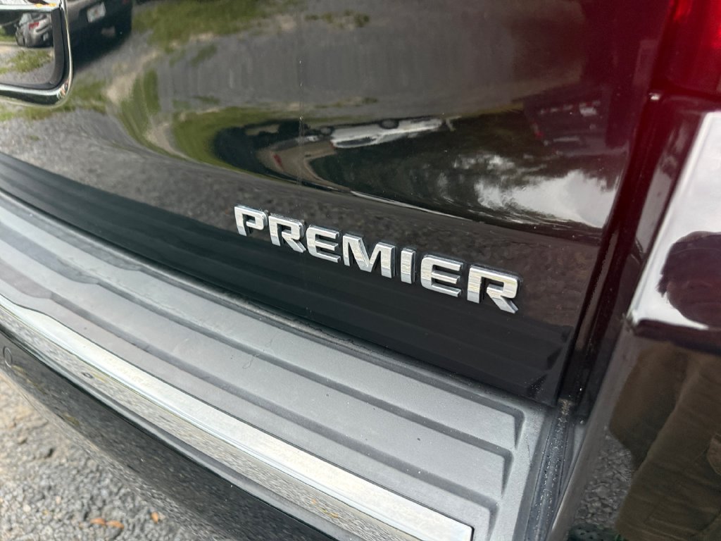 Used 2020 Chevrolet Tahoe Premier w/ Max Trailering Package AWD/4WD image 16