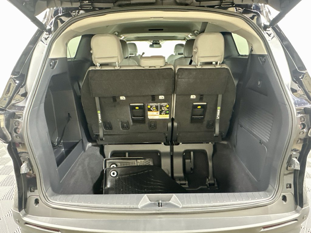Used 2026 Toyota Sienna XLE FWD image 26