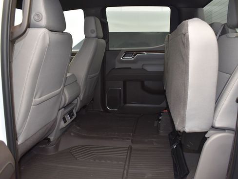 New 2026 Chevrolet Silverado 1500 LT w/ Z71 Off-Road Package image 18