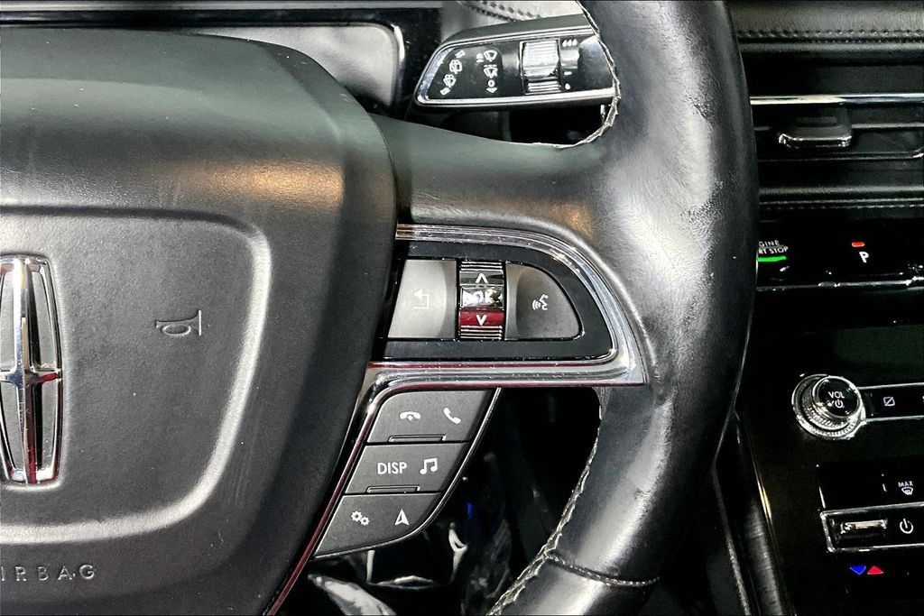 Used 2023 Lincoln Nautilus Reserve FWD image 19