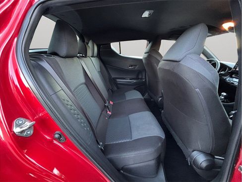 Used 2022 Toyota C-HR Nightshade image 31