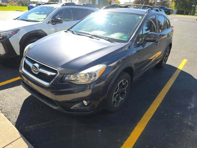 Used 2014 Subaru Crosstrek 2.0i Limited w/ Popular Package #1 AWD/4WD image 2
