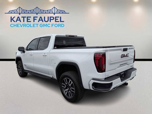 Used 2023 GMC Sierra 1500 AT4 image 5