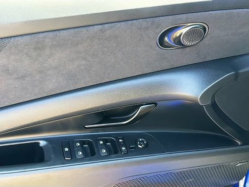 Used 2025 Hyundai Elantra N FWD image 18