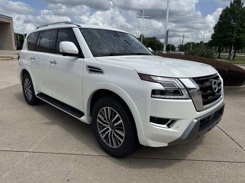 Used 2024 Nissan Armada SL w/ Cargo Package AWD/4WD image 3