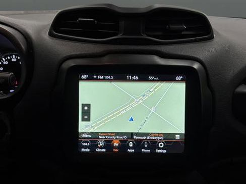 Used 2023 Jeep Renegade Altitude AWD/4WD image 14