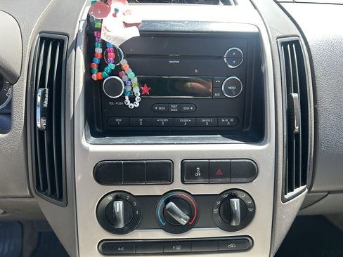 Used 2009 Ford Edge SE AWD/4WD image 10