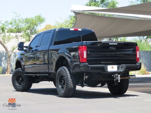 Used 2022 Ford F250 Lariat w/ Tremor Off-Road Package AWD/4WD image 2