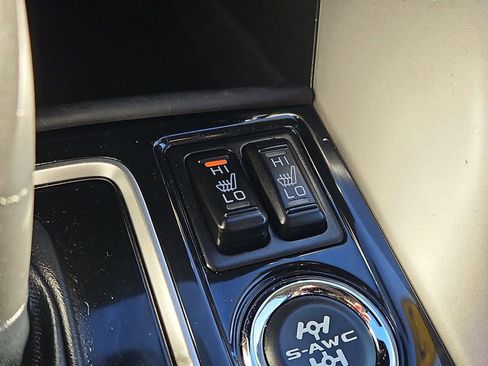 Used 2025 Mitsubishi Eclipse Cross LE image 18