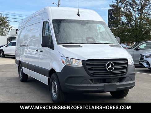 New 2025 Mercedes-Benz Sprinter 2500 image 8