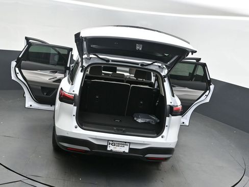 Used 2026 INFINITI QX60 Pure w/ Cargo Package FWD image 49