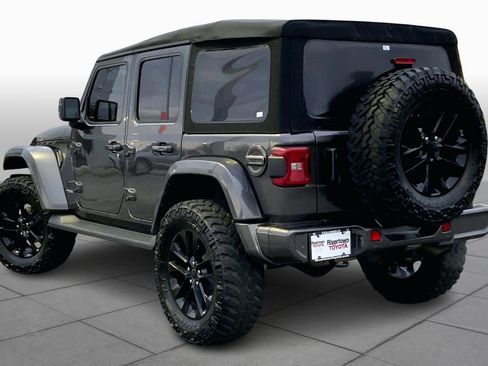 Used 2021 Jeep Wrangler Unlimited Sahara image 11