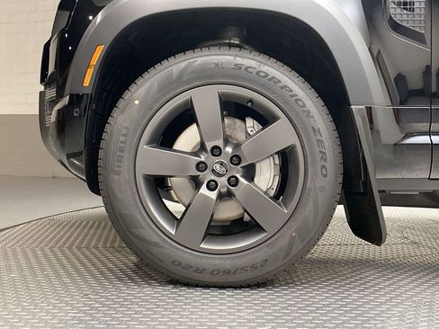 Certified 2023 Land Rover Defender 110 X-Dynamic SE image 2