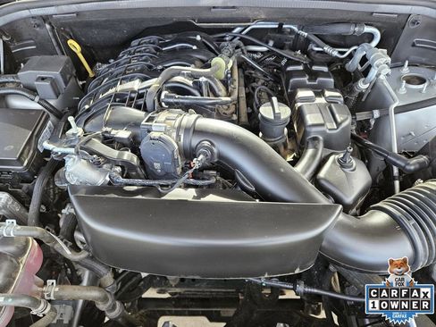 Used 2023 Dodge Durango GT image 38