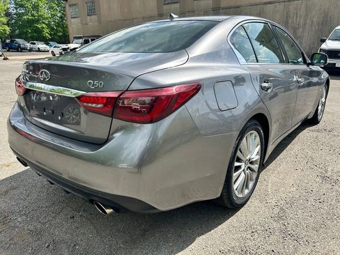 Used 2019 INFINITI Q50 Luxe w/ Essential Package (3.0T Luxe) AWD/4WD image 4